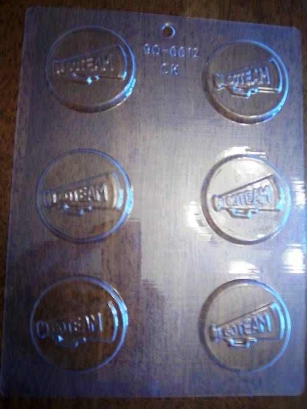 CHEERLEADER MEGAPHONE BITE SIZE CANDY MOLD ***  